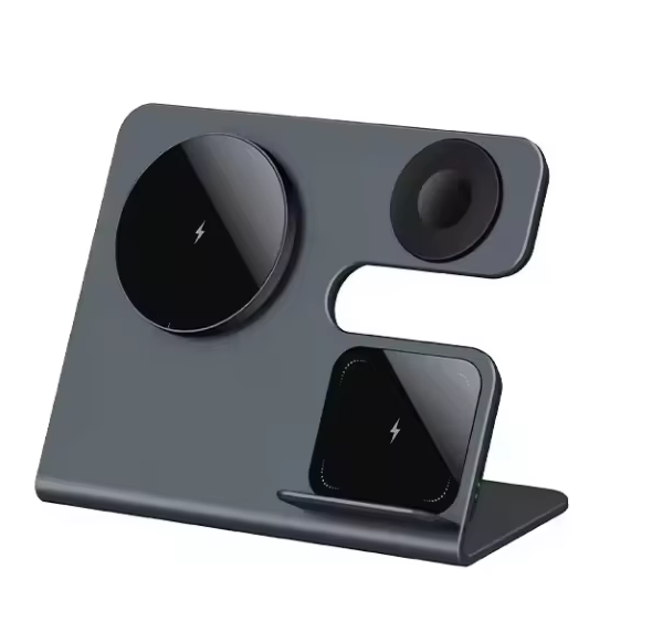 New Multifunction Charging Station Aluminum Alloy 15W Magnetic 3 in 1 Wireless phone Charger for iPhone Mobile IWatch Earphone